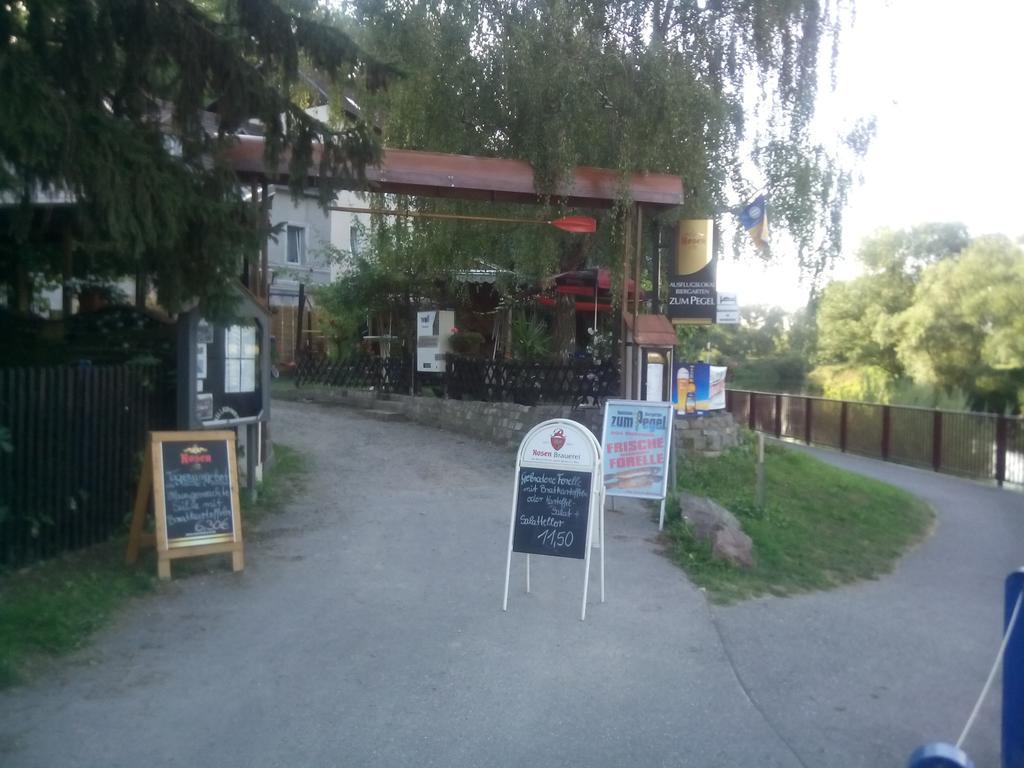 Pension Gasthaus Zum Pegel Naumburg  Exterior foto